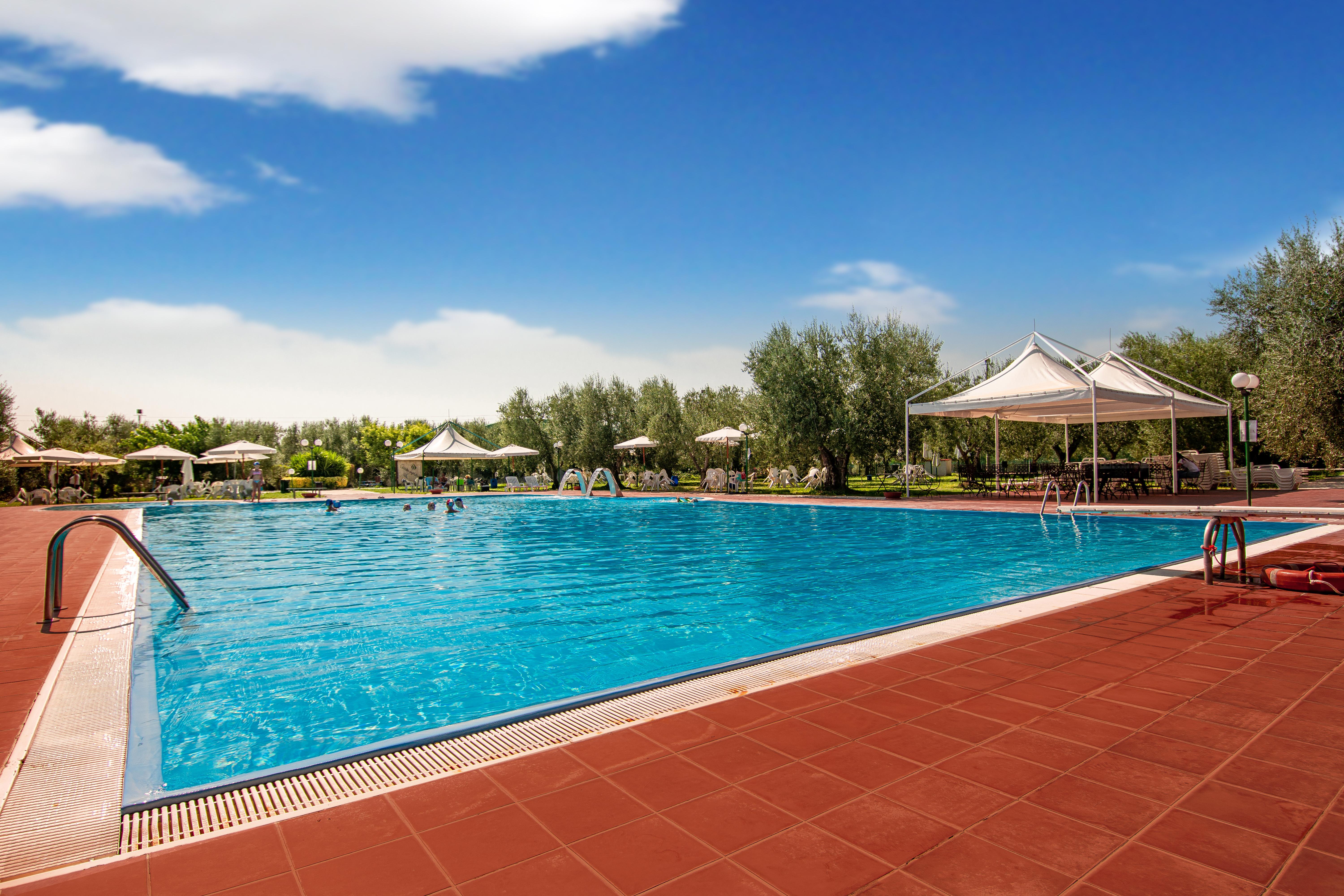 Giardino Degli Ulivi Resort Masseria マルゲリータ・ディ・サヴォイア エクステリア 写真